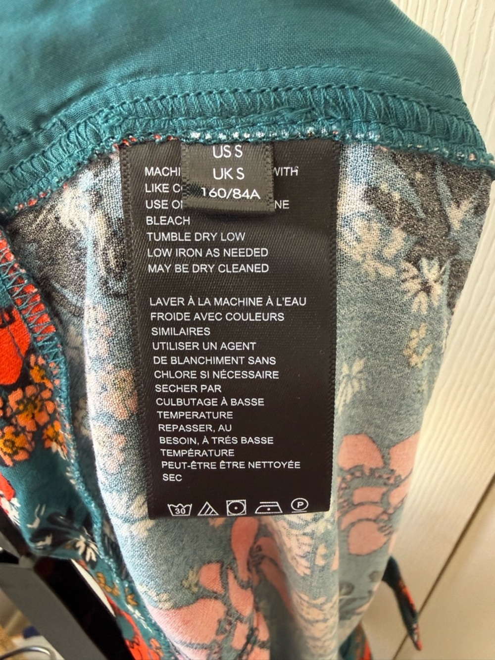 Free People Can't Take my Eyes off You Floral Bell Bottom Flare Pants Size Small - Picture 12 of 12